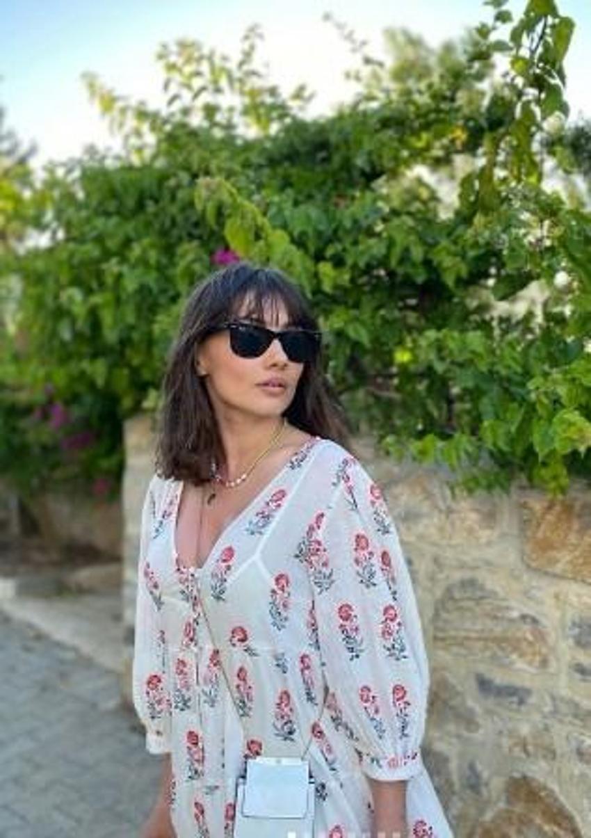 Uyanış Büyük Selçuklu'nun Turna Hatun'u Sevda Erginci bikinili pozlarını paylaştı!