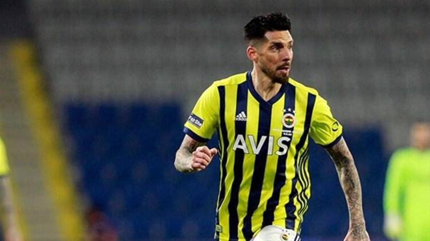 Fenerbahçe'de Jose Sosa ayrılığı! Estudiantes başkanı açıkladı! 'Kim istemez ki?'