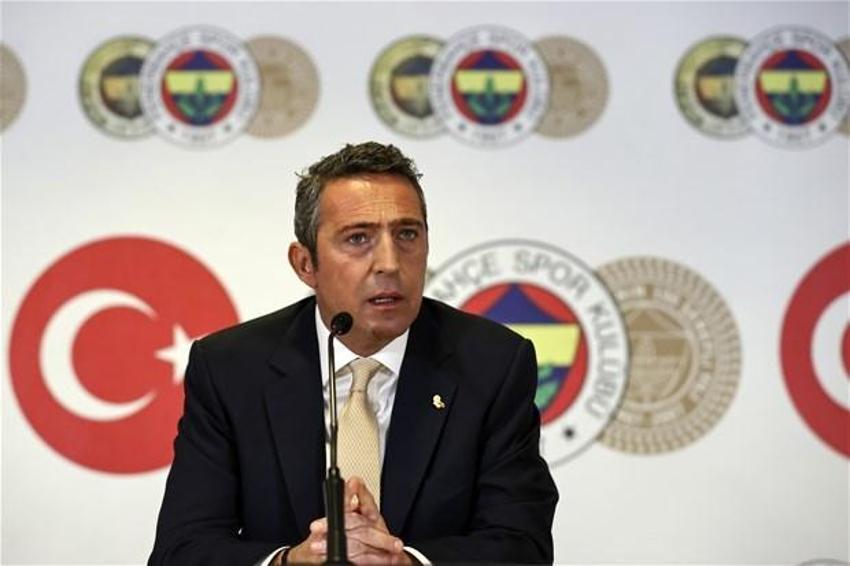 Ali Koç önce Emre Belözoğlu'nun görevine son verdi ardından Volkan Demirel, Selçuk Şahin ve Aurelio'nun hesabını kesti