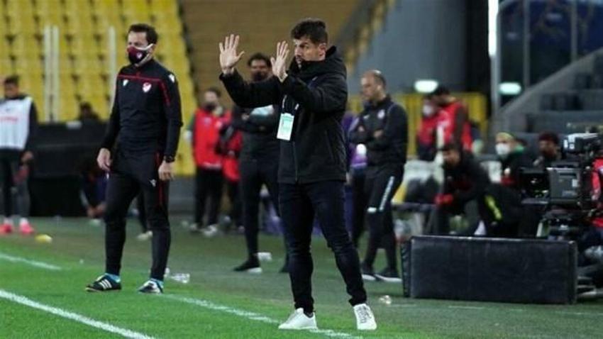 Ali Koç önce Emre Belözoğlu'nun görevine son verdi ardından Volkan Demirel, Selçuk Şahin ve Aurelio'nun hesabını kesti