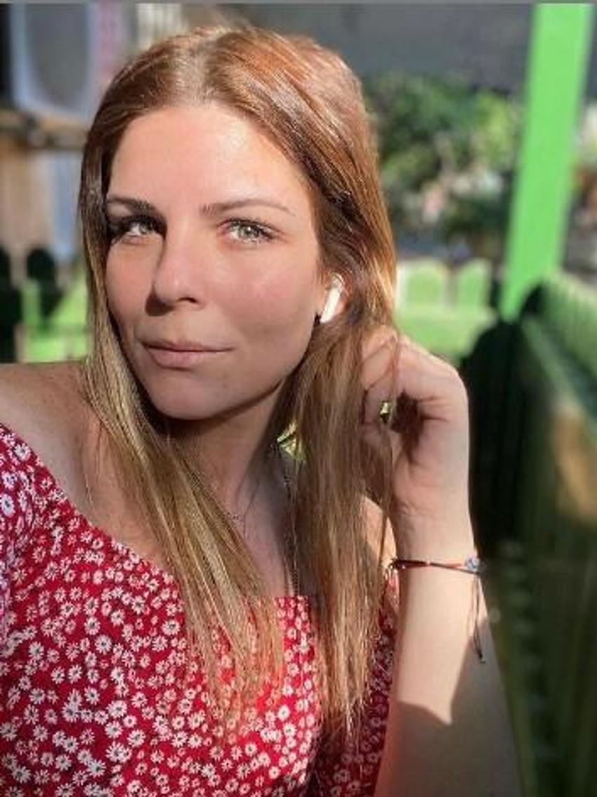 93 kilo veren Pelin Öztekin sezonu açtı! Bikinili paylaşımı...