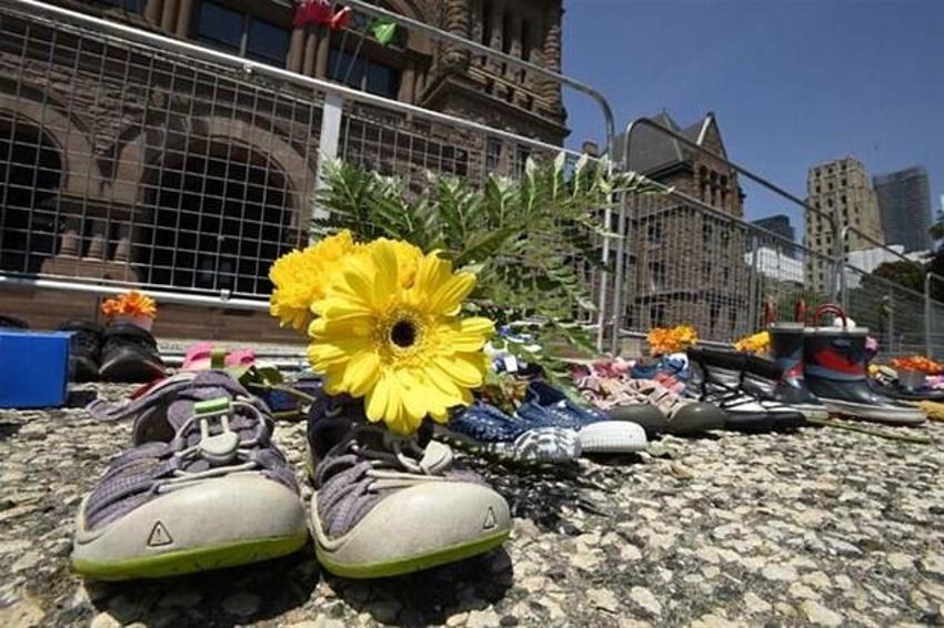 Kilise okulunda bine yakın çocuk cesedi dünyayı şoka soktu!