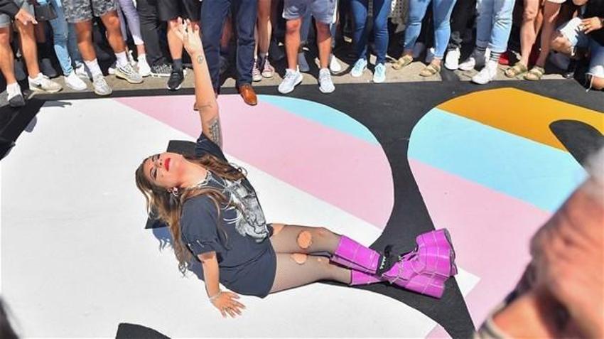 Lady Gaga'yı gören bir daha baktı!
