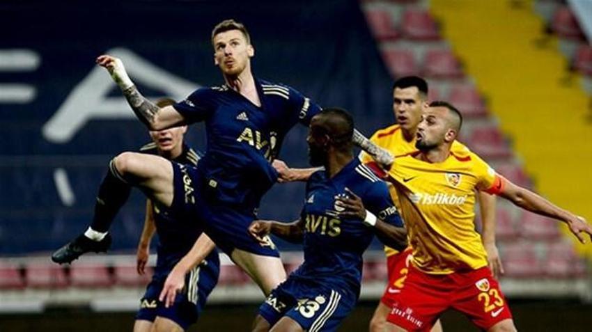 Fenerbahçe'de yaprak dökümü başladı! Sosa, Luiz Gustavo, Perotti İstanbul'dan ayrıldı