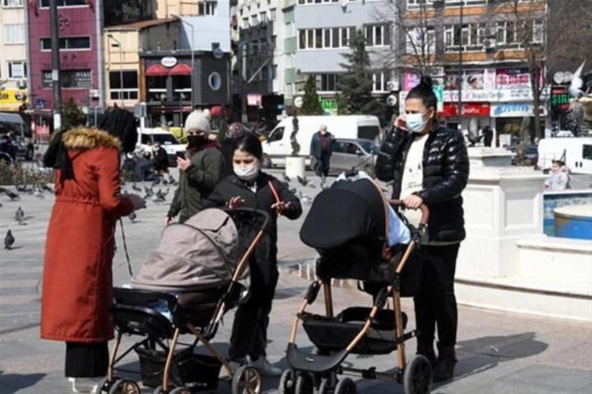 Normalleşme için kritik karar! Tam açılma öncesinde 20 ilde alarm zilleri çalıyor...