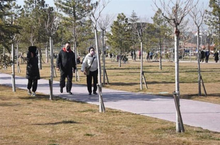 Normalleşme için kritik karar! Tam açılma öncesinde 20 ilde alarm zilleri çalıyor...
