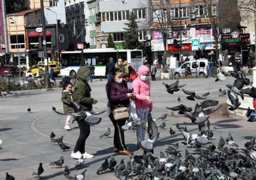 Normalleşme için kritik karar! Tam açılma öncesinde 20 ilde alarm zilleri çalıyor...
