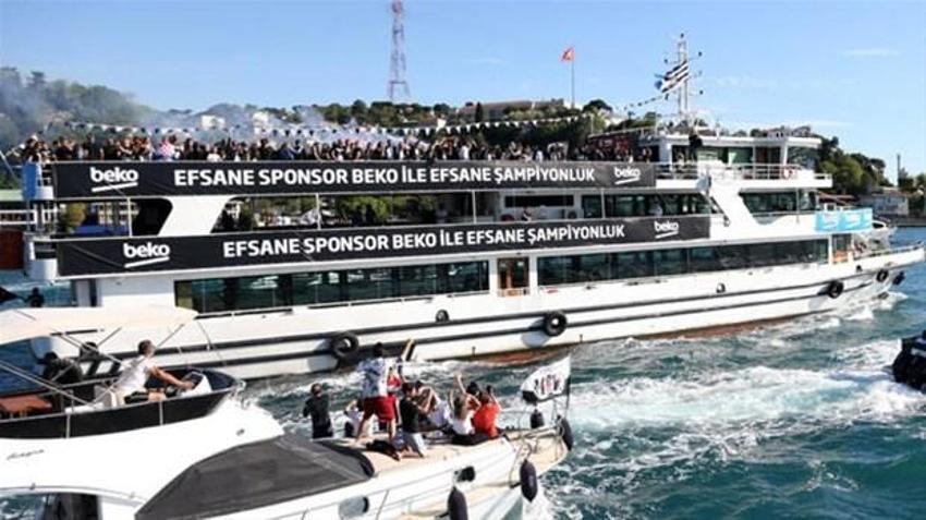 Beşiktaş'ın şampiyonluk kutlamaları başladı! Kartal'dan Boğaz çıkarması...
