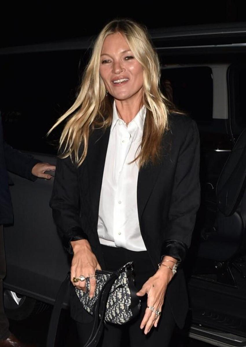 Kate Moss, uyku anını gösteren NFT'sini 17 bin dolara sattı