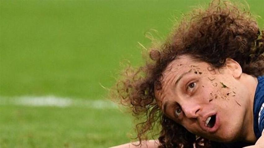 Kariyerinde tam 22 kupa kaldıran David Luiz Fenerbahçe'ye geliyor