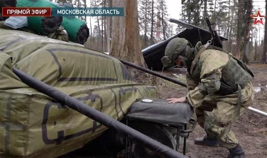 Rus yolcu uçağı sınırı geçti kıyamet koptu! F-35'ler ile Su-35'ler karşı karşıya geldi...