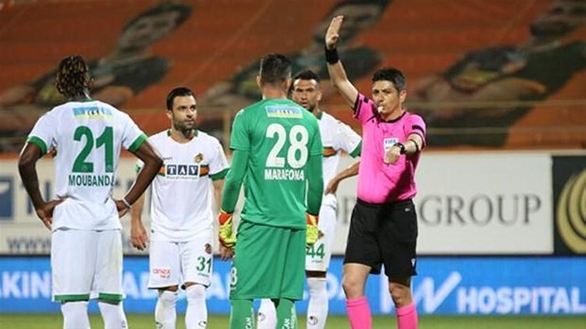 Alanyaspor - Fenerbahçe maçındaki kural hatası iddiası sonrası son dakika açıklaması!