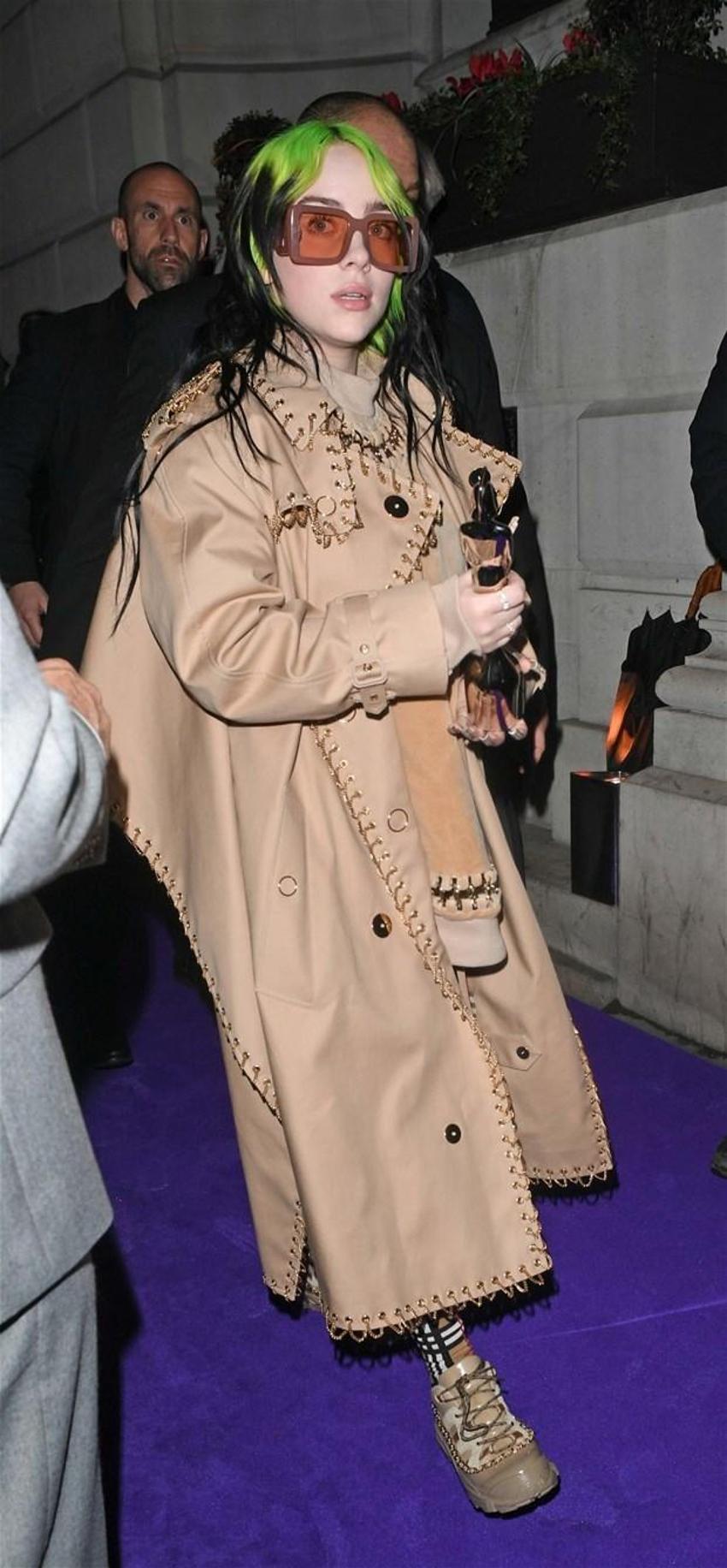 Billie Eilish: Kendimi daha fazla kadın gibi hissediyorum
