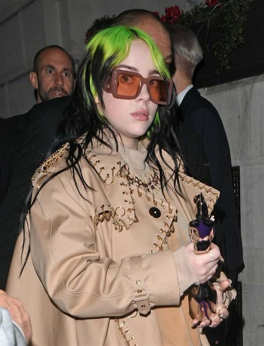 Billie Eilish: Kendimi daha fazla kadın gibi hissediyorum