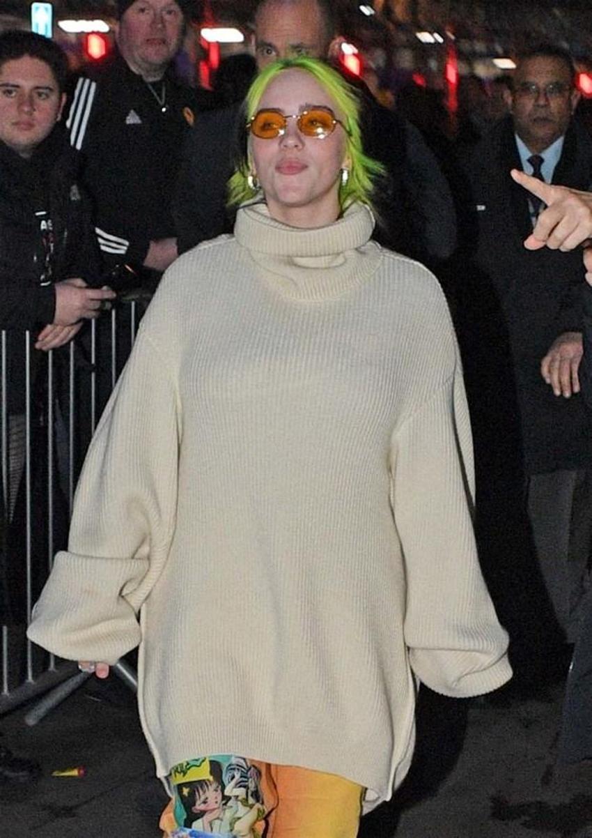 Billie Eilish: Kendimi daha fazla kadın gibi hissediyorum
