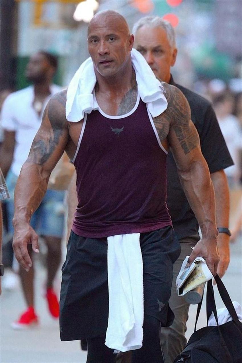 Dwayne Johnson kesenin ağzını açtı!