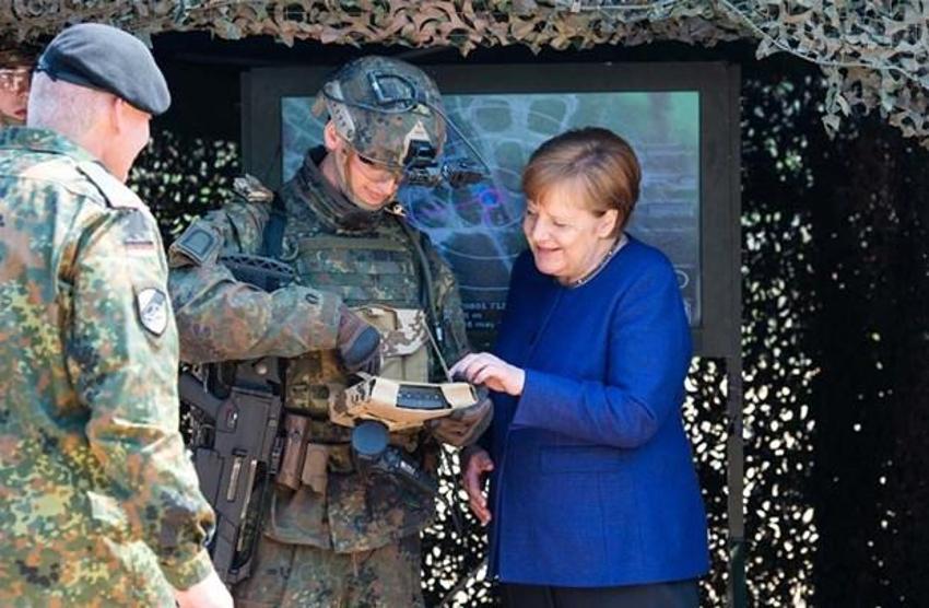 Almanya'da Merkel'e darbe planı! 'Berlin'i kuşatın...'