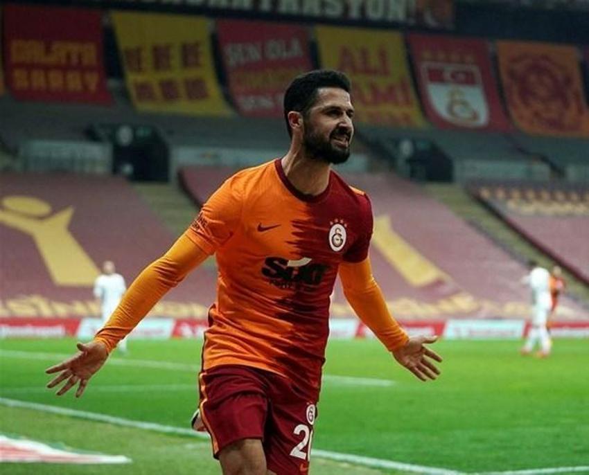 Galatasaray'dan yılın transferi Douglas Costa!