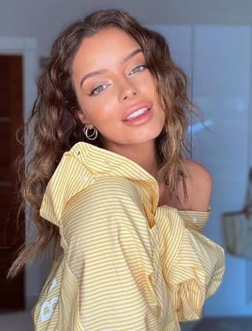 Love Island yarışmacısı Maura Higgins’in komşusu röntgenci çıktı!