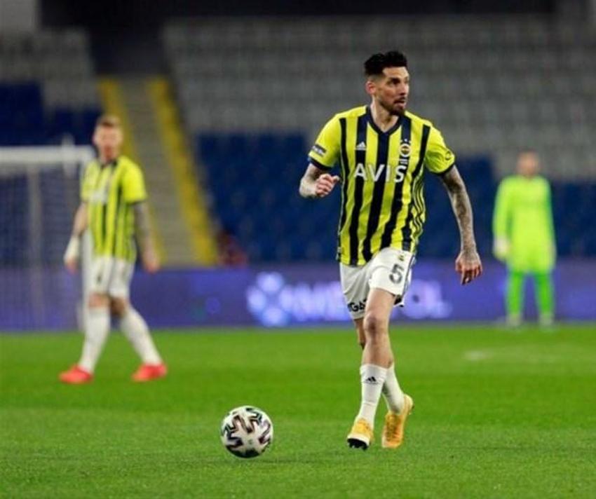 Nihat Kahveci'den bomba etkisi yaratacak yorum! 'Demba Ba Fenerbahçe'de banko oynar'