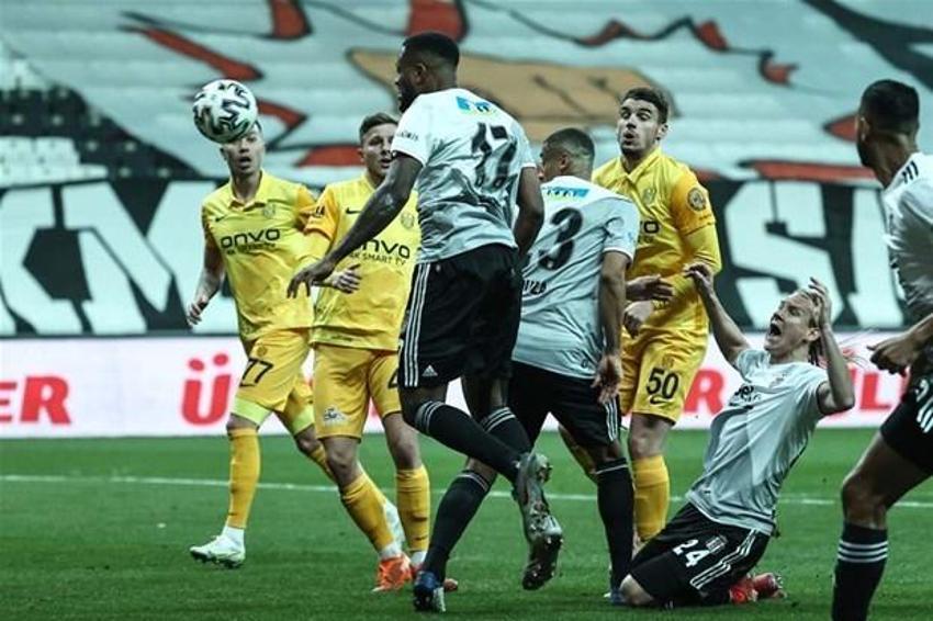Beşiktaş - Ankaragücü maçına damga vuran olay! Ante Kulusic, Cyle Larin ve N'Koudou...