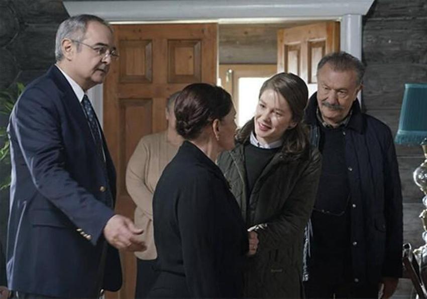 'Camdaki Kız'da olay sahne! Nalan'ın dramı izleyenleri kahretti
