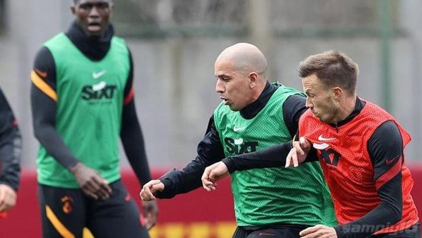 Bu 4.sağ bek transferi! Fatih Terim İsmail Çokçalış ile masaya oturdu