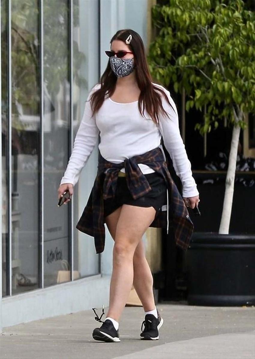 Lana Del Rey'in son hali hayranlarını şoka soktu!