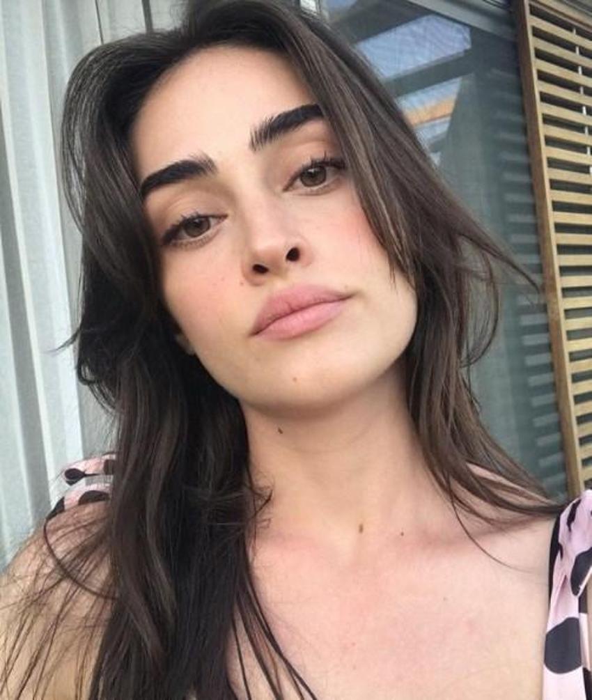 Ramo'nun Sibel'i Esra Bilgiç güzelliğiyle büyülüyor! Onu hiç böyle görmediniz...