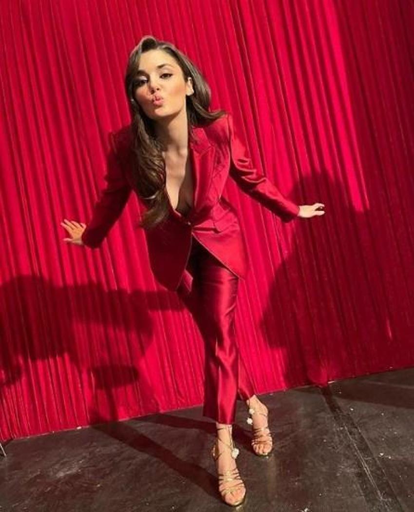 Hande Erçel noktayı koydu! Murat Akdoğan ile aşk iddiası...