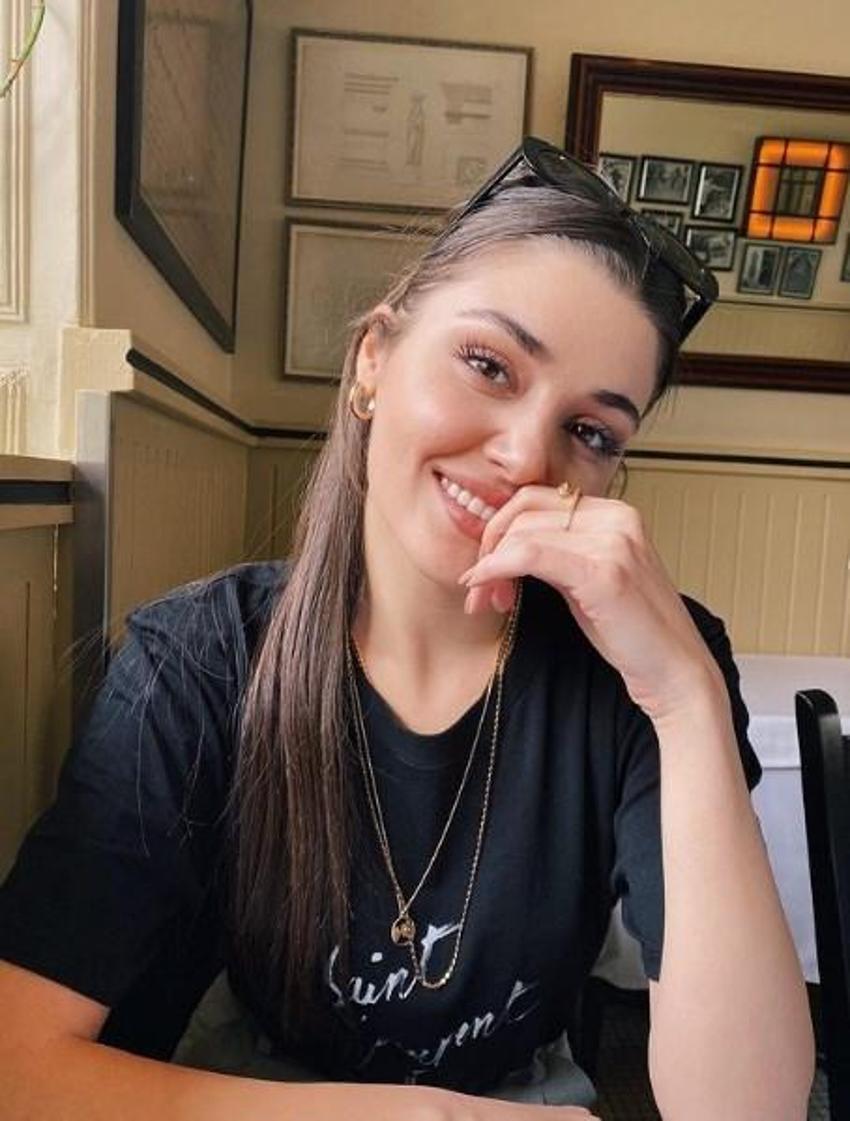Hande Erçel noktayı koydu! Murat Akdoğan ile aşk iddiası...