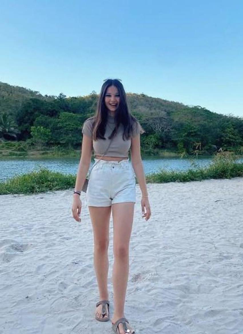 Survivor Berkan Karabulut ve sevgilisi Lale Onuk dudak dudağa!