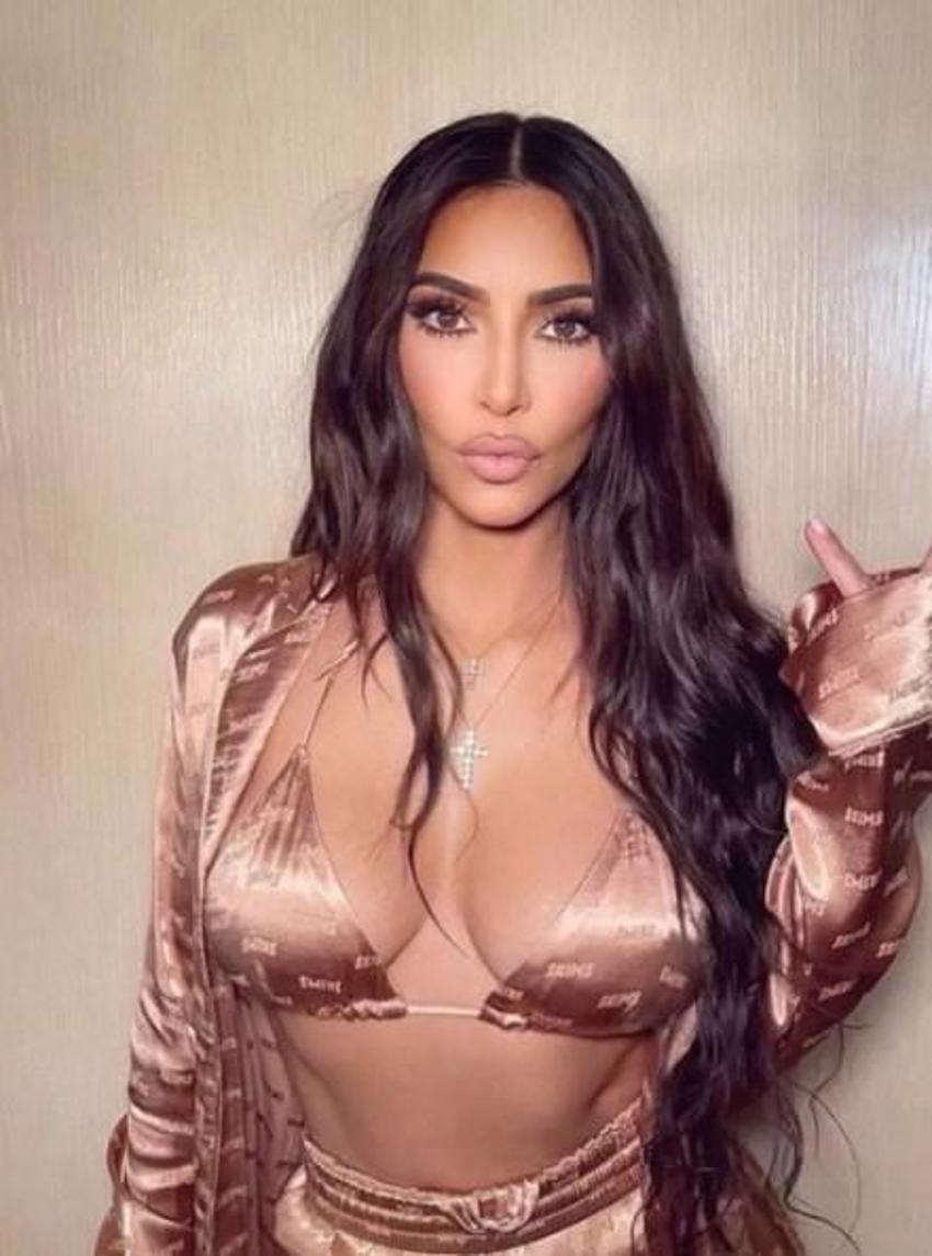 Jennifer Lopez, Jennifer Aniston ve Kim Kardashian'ı geçti