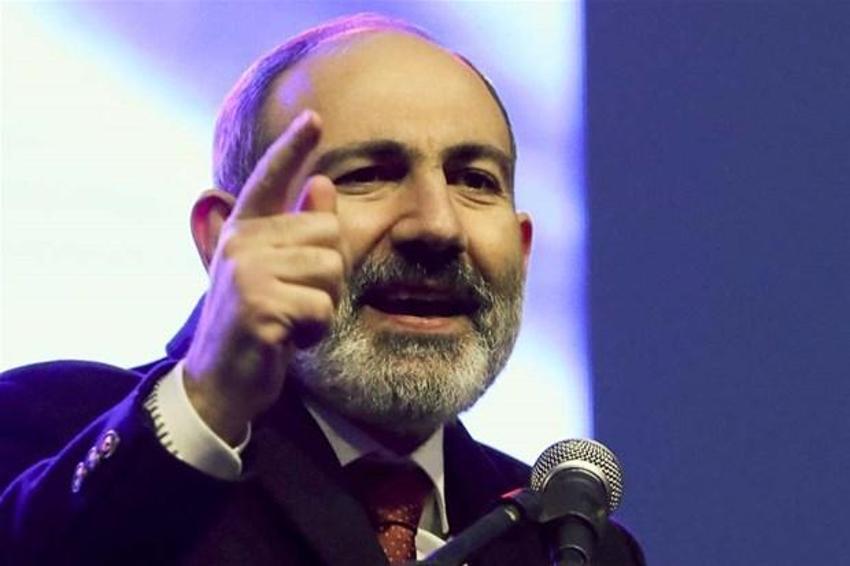 Dağlık Karabağ hezimetinin ardından Paşinyan'dan şoke eden karar! Dünyaya duyurdu