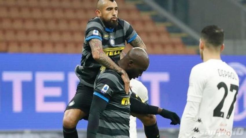 İnter kendine kulüp bul dedi Galatasaray Vidal ile görüşmelere başladı!