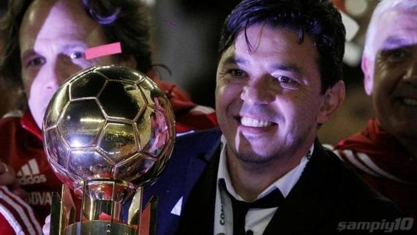 Diego Siemone veliahtını Fenerbahçe'ye teklif etti! 'Mutlaka Gallardo'yu alın'