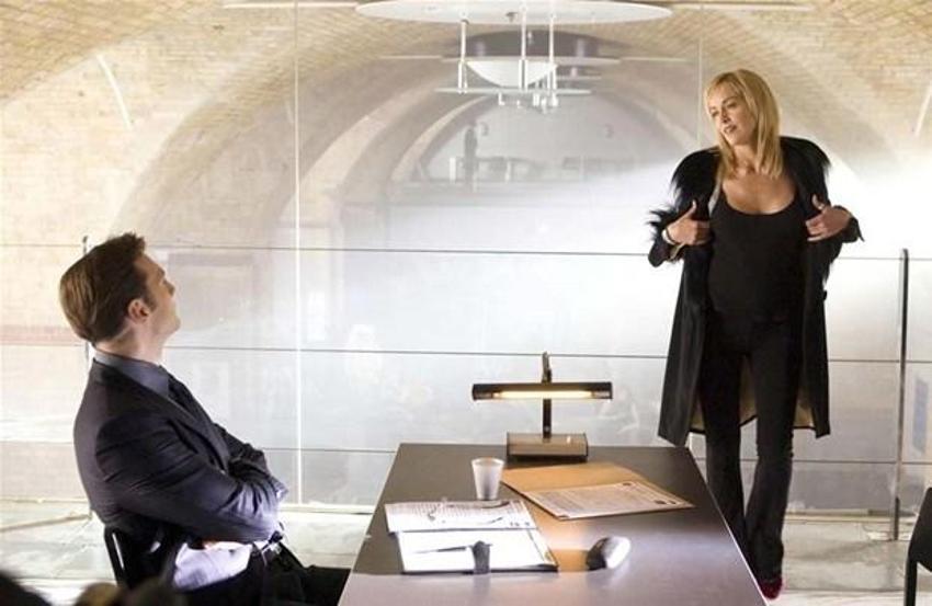 Sharon Stone'dan şok açıklamalar! 'Yapımcım partnerimle yatmamı istedi'