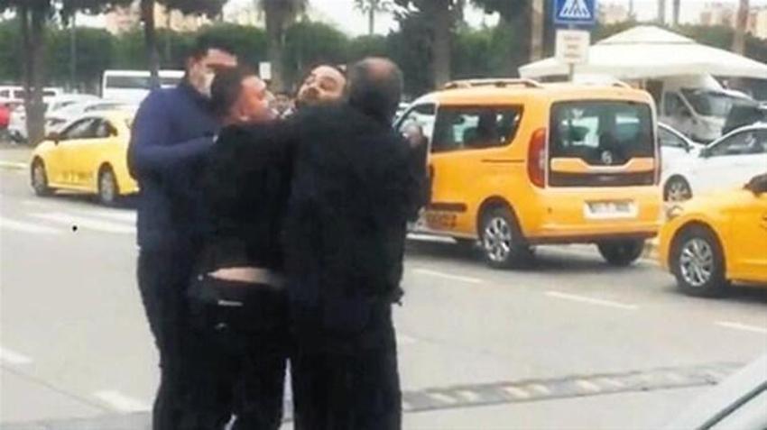 Hasan Şaş olay yarattı! 'Ağzını burnunu kırarım'