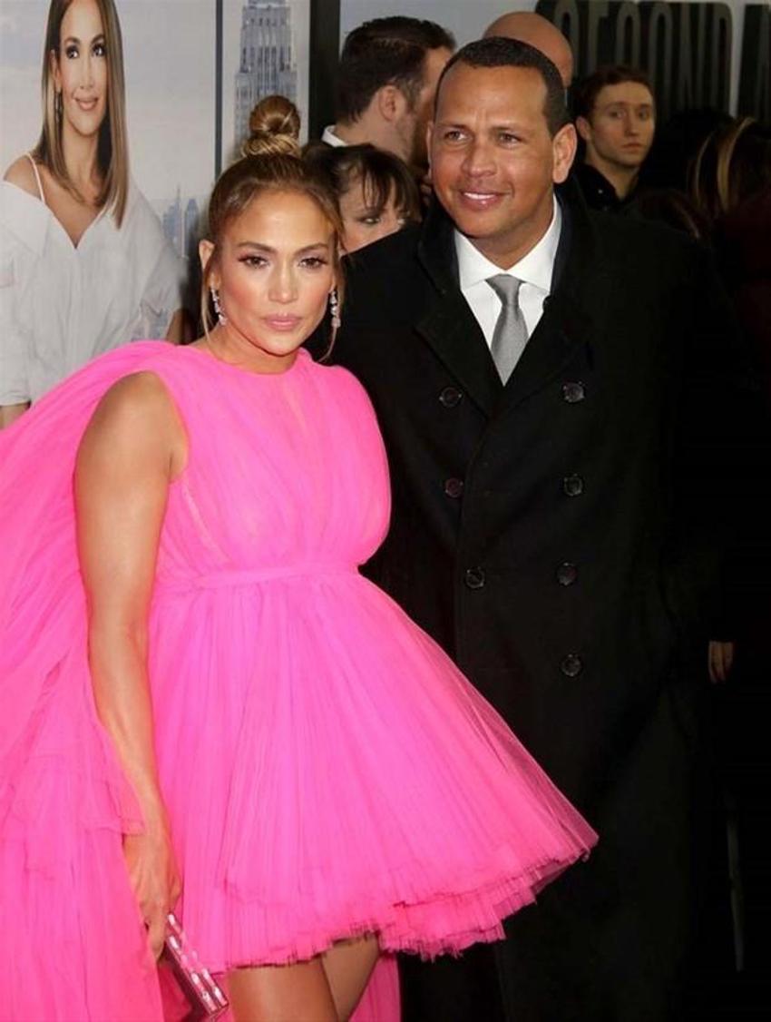 Jennifer Lopez- Alex Rodriguez çiftinden ayrılık iddialarına yanıt!