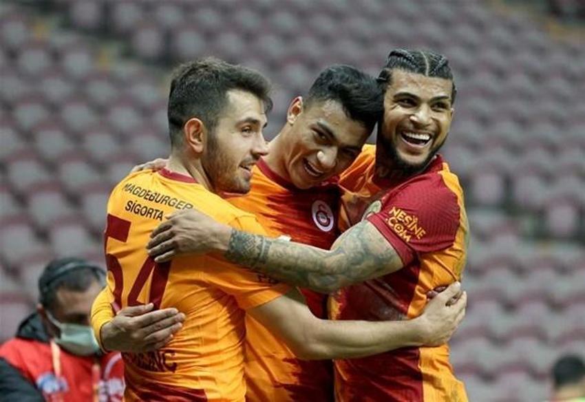 Galatasaray'ın Mısırlı golcüsü Mostafa Mohamed'de flaş gelişme! Gizli görüşme ve transfer iddiası...