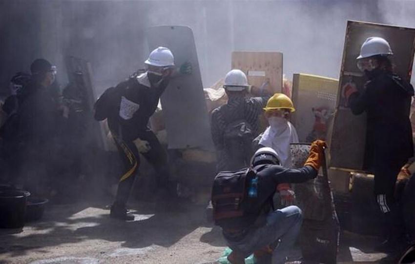 Dünyayı dehşete düşüren görüntüler! Sokaklar kan gölü...