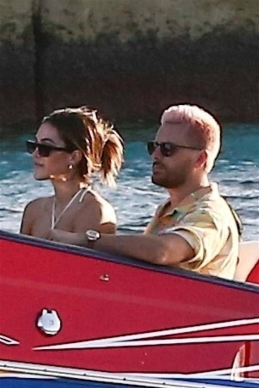 Amelia Hamlin ve Scott Disick'in romantik gün batımı!