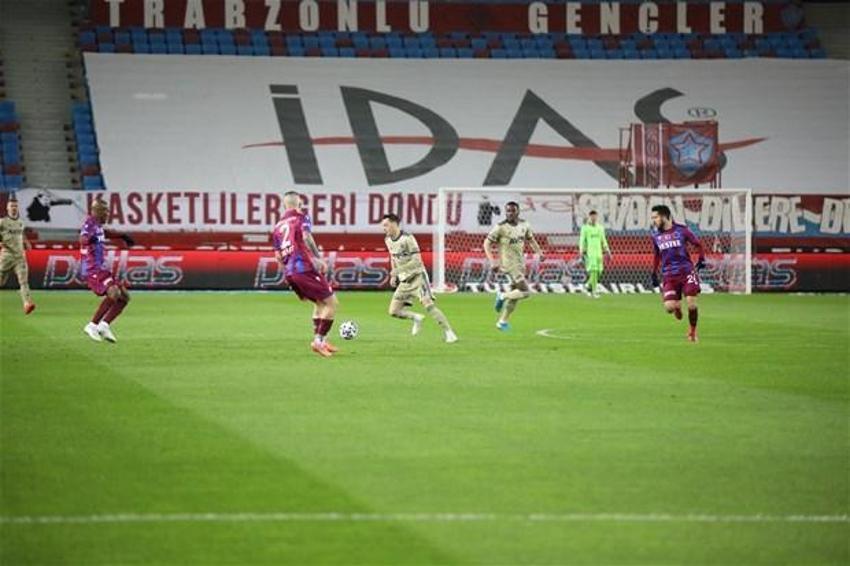 Trabzonspor - Fenerbahçe maçının ardından bomba iddia! Erol Bulut kovulacak yeni kadro dışılar yolda