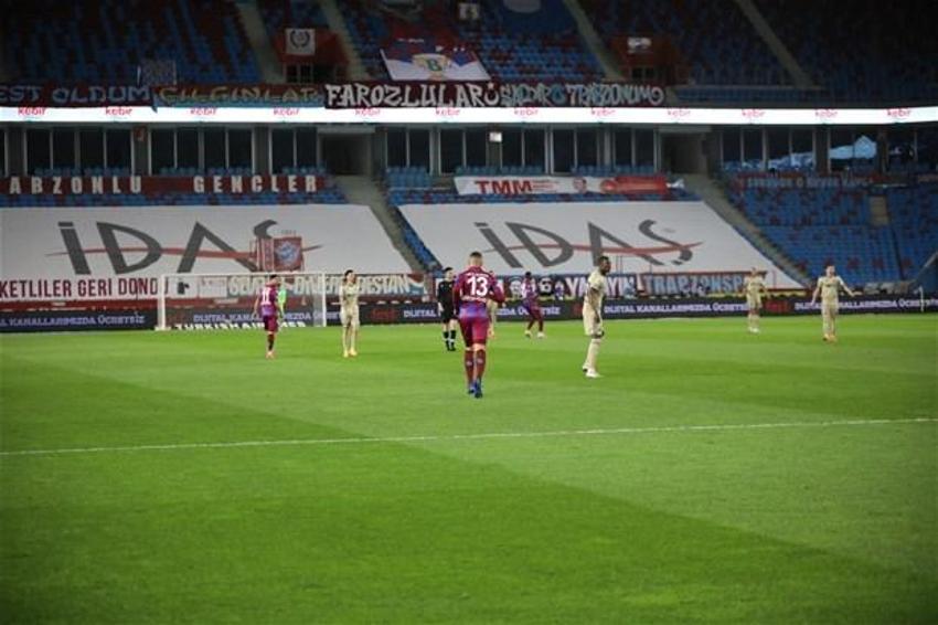 Trabzonspor - Fenerbahçe maçının ardından bomba iddia! Erol Bulut kovulacak yeni kadro dışılar yolda