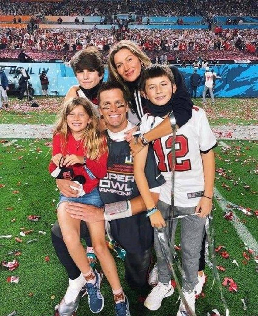 Gisele Bündchen-Tom Brady çiftinden romantik kutlama!