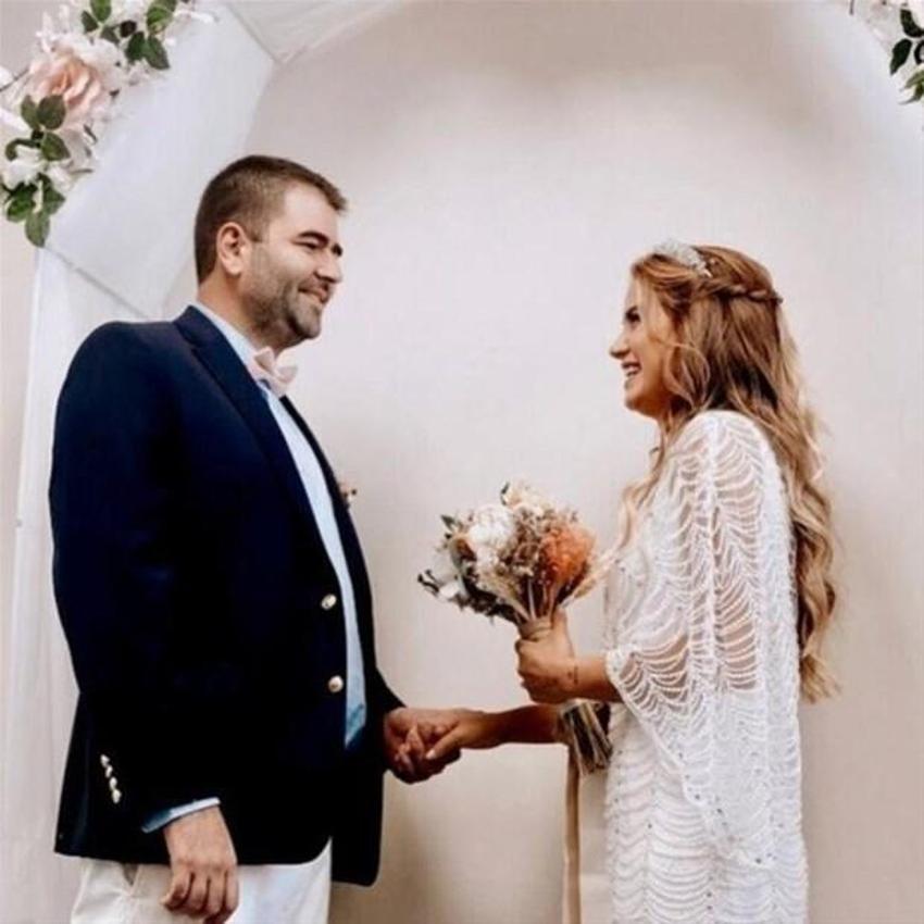 Ceyda Ateş kızının yüzünü ilk kez gösterdi