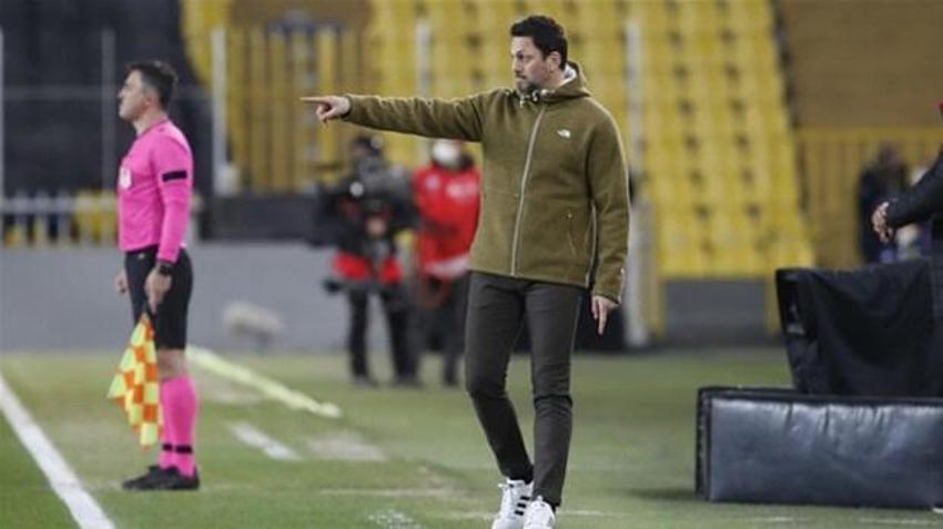 Erol Bulut ile Güntekin Onay arasında atışma! 'Senden yaşça büyüğüm benim tavsiyem...'