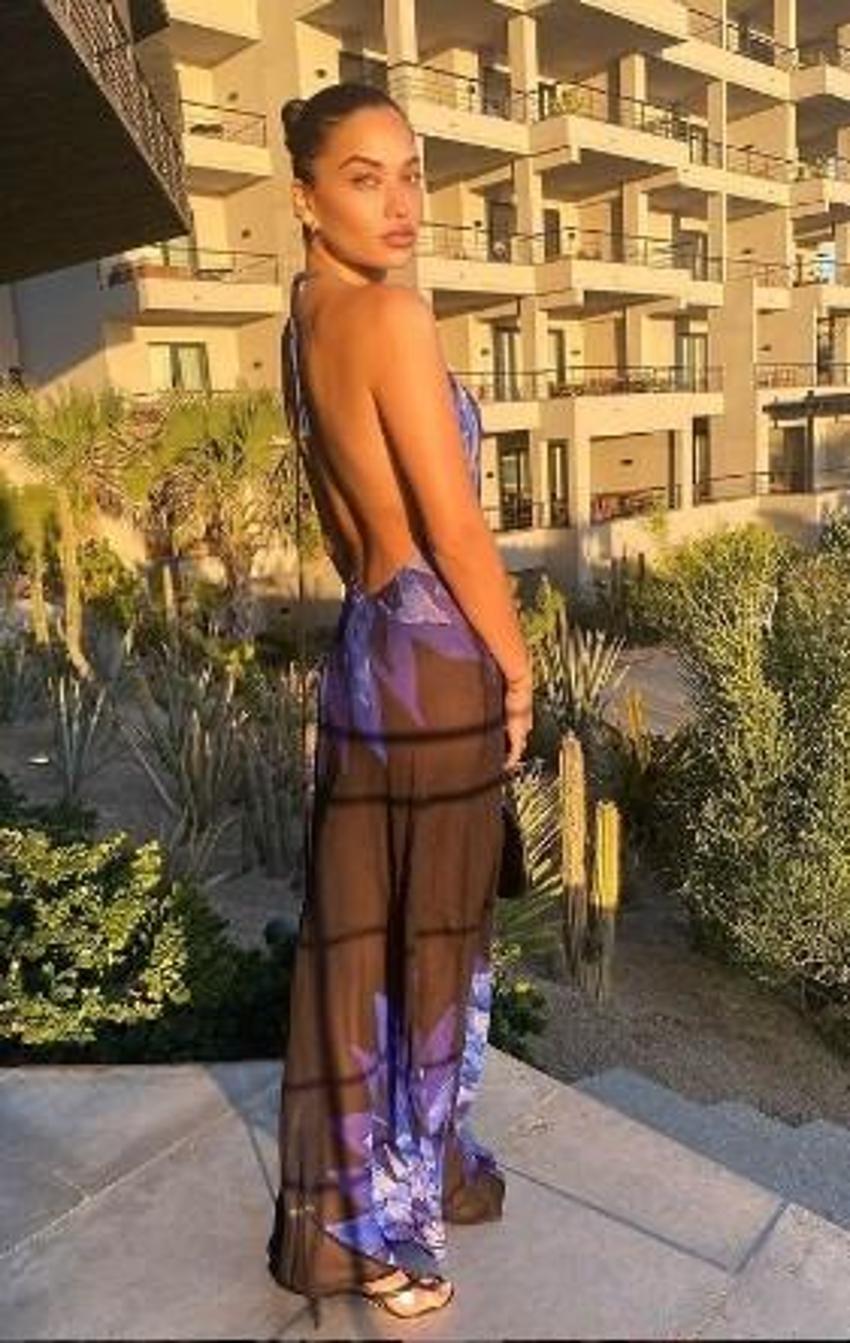 Victoria Secret meleği Shanina Shaik Instagram'ı sallıyor!