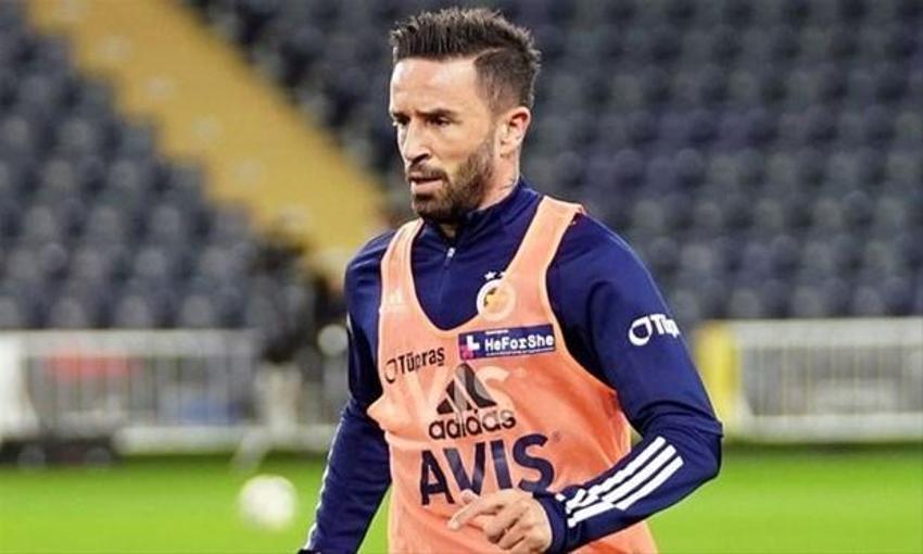 Fenerbahçe'de Gökhan Gönül futbolu bırakıyor! Yeni işi bile belli oldu
