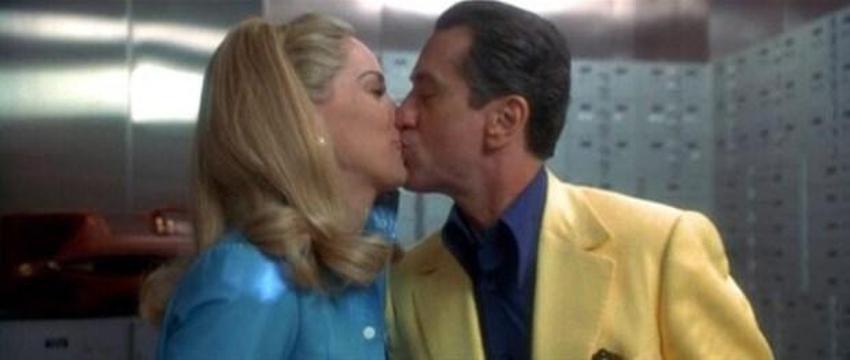 Sharon Stone son paylaşımıyla kafa karıştırdı!